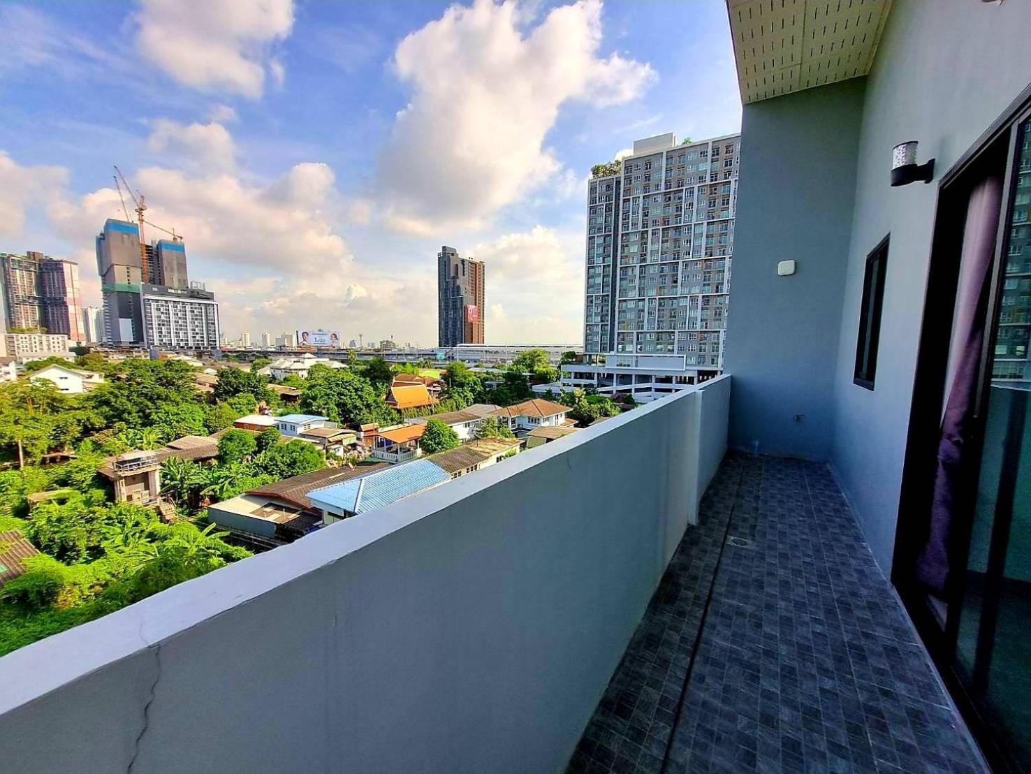 Aqua Residences อควา เรสซิเดนซ์ ห้องพักใหม่ให้เช่า ติดรถไฟฟ้าสถานีวุฒากาศ Bangkok Exteriör bild