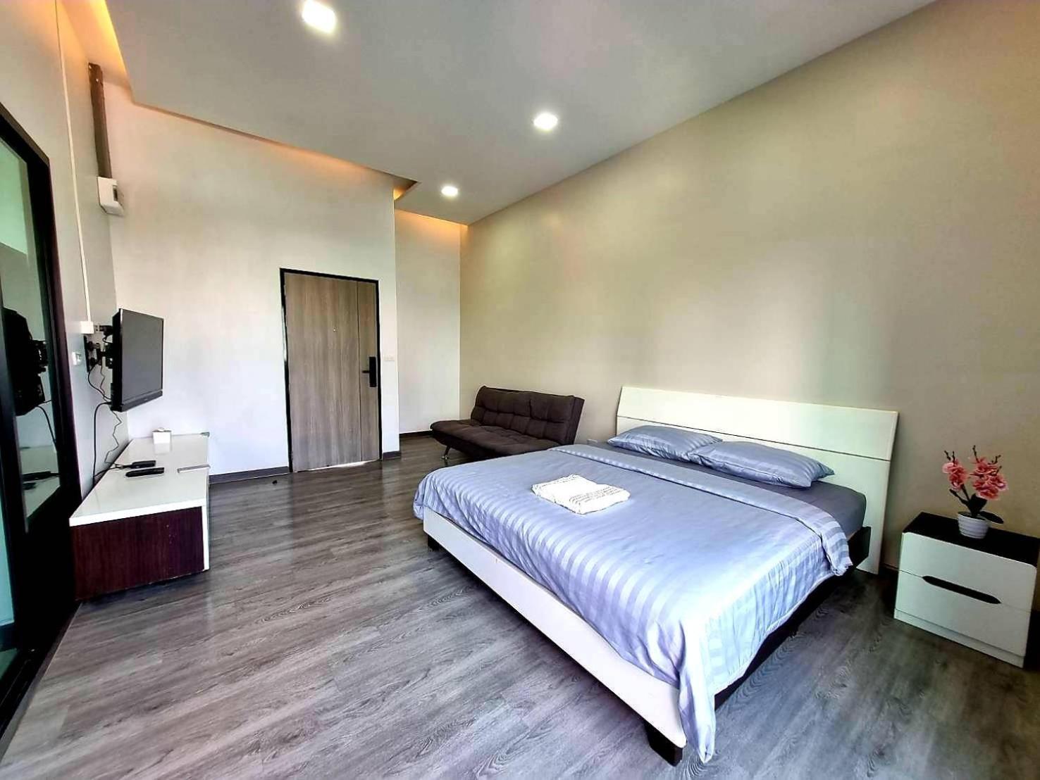 Aqua Residences อควา เรสซิเดนซ์ ห้องพักใหม่ให้เช่า ติดรถไฟฟ้าสถานีวุฒากาศ Bangkok Exteriör bild